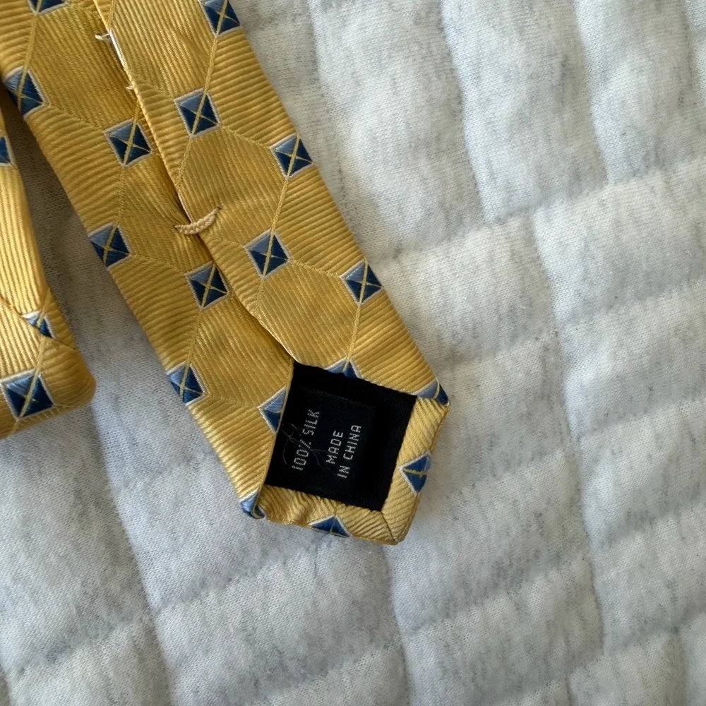 Jos. A. Bank Yellow and Blue Patterned Tie
